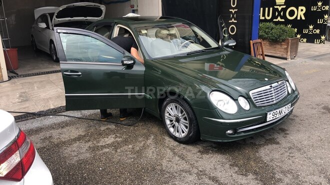 Mercedes E 320 2003, 351,000 km - 3.2 l - Bakı