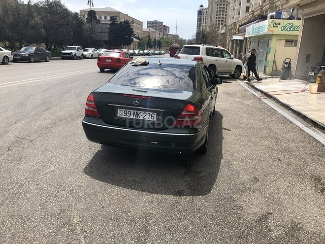 Mercedes E 320 2003, 351,000 km - 3.2 l - Bakı