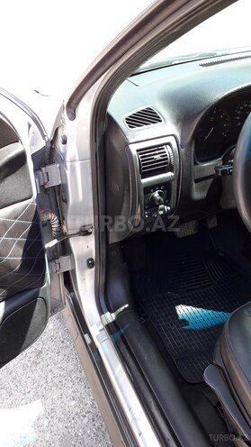 Opel Astra 2001, 28,000 km - 1.6 l - Bakı
