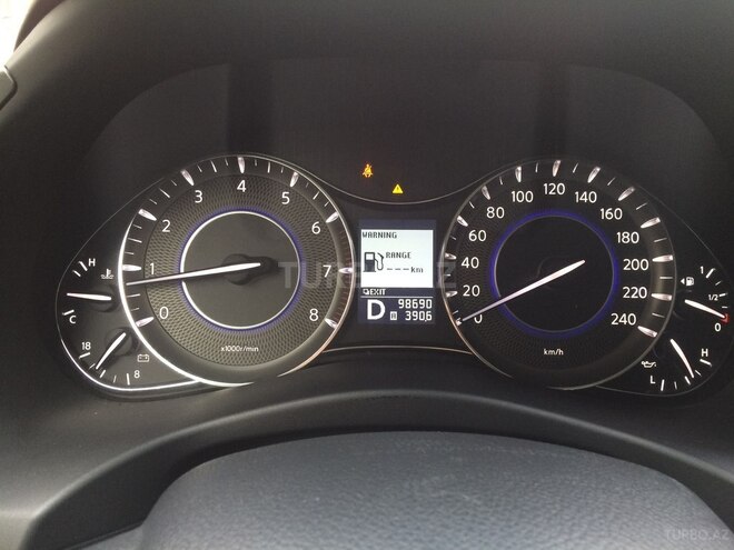 Infiniti QX56 2011, 98,000 km - 5.6 л - Bakı
