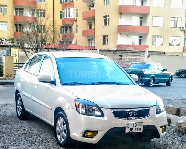 Kia Rio 2011, 140,000 km - 1.4 l - Bakı