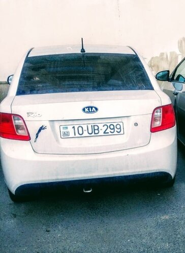 Kia Rio 2011, 140,000 km - 1.4 l - Bakı