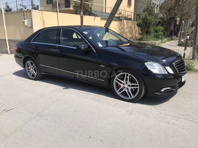 Mercedes E 350 2009, 123,570 km - 3.5 l - Bakı