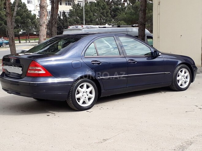 Mercedes C 240 2000, 247,000 km - 2.4 l - Sumqayıt