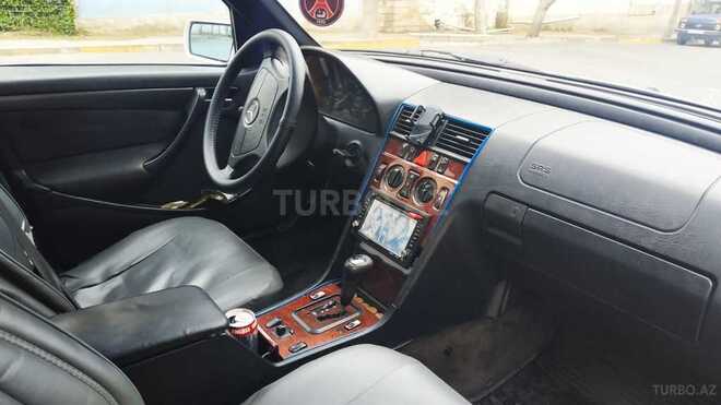 Mercedes C 220 2000, 400,000 km - 2.2 л - Bakı