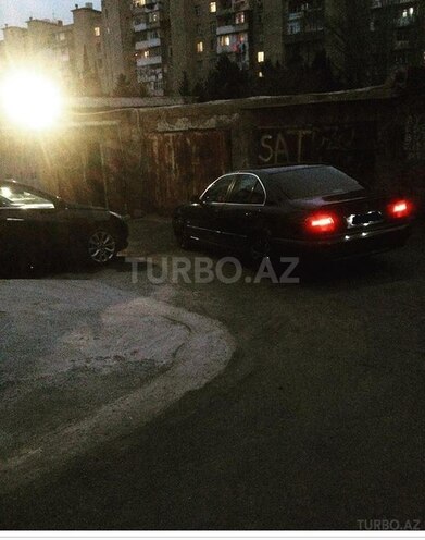 BMW 523 1997, 270,000 km - 2.5 l - Bakı