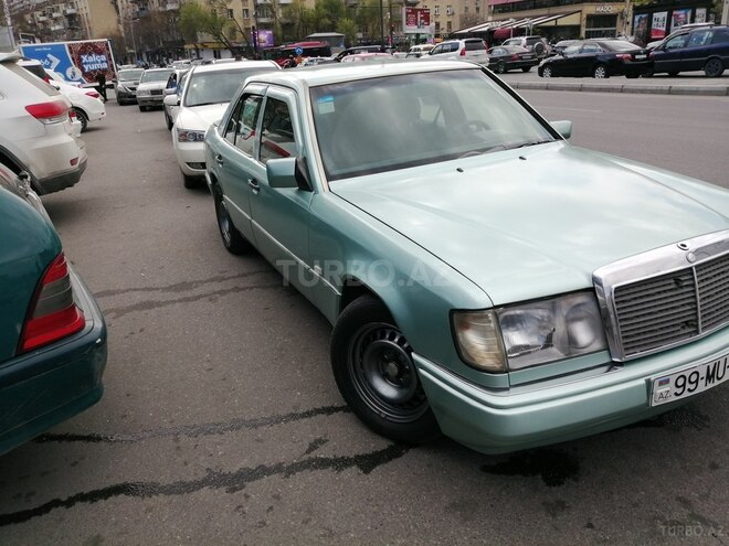 Mercedes E 300 1991, 733,672 km - 3.0 l - Bakı