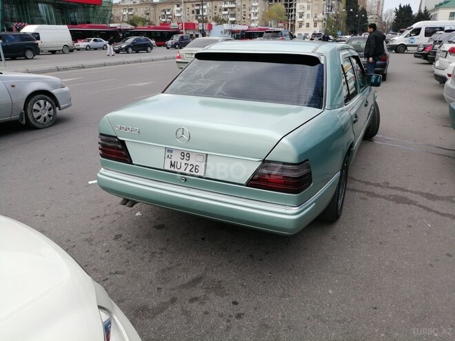 Mercedes E 300 1991, 733,672 km - 3.0 l - Bakı