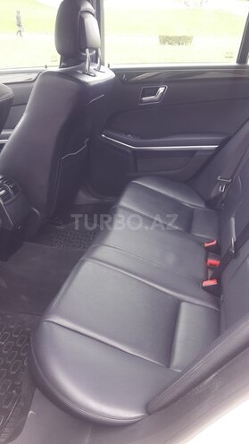 Mercedes E 220 2011, 300,000 km - 2.2 l - Bakı