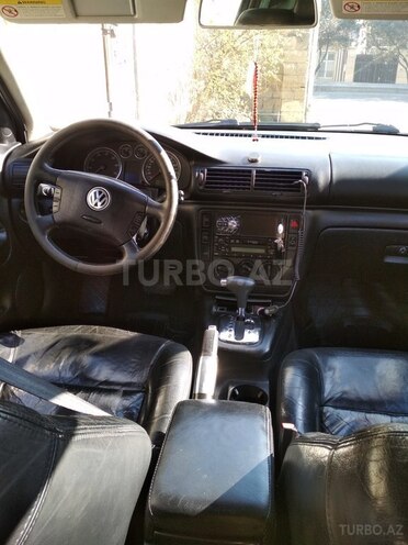 Volkswagen Passat 2001, 201,000 km - 1.8 l - Bakı
