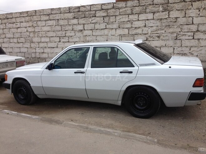 Mercedes 190 1989, 222,222 km - 2.0 л - Bakı