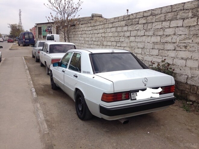 Mercedes 190 1989, 222,222 km - 2.0 л - Bakı
