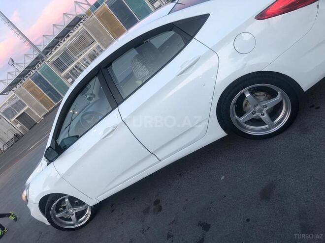 Hyundai Accent 2011, 167,500 km - 1.6 l - Bakı