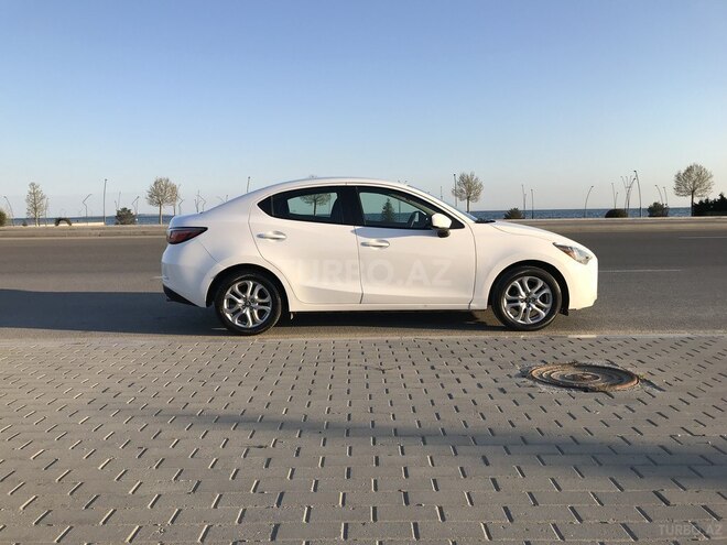 Toyota Yaris 2016, 42,000 km - 1.5 l - Bakı