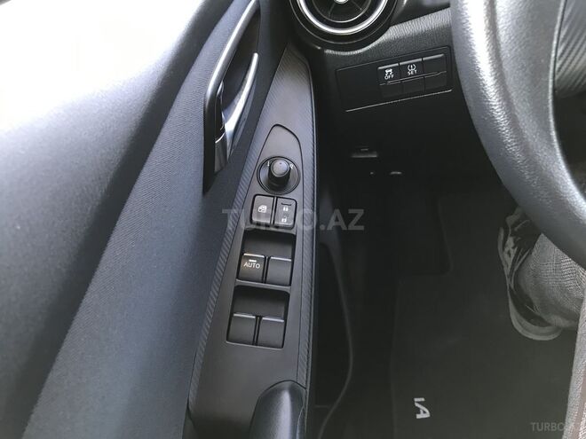Toyota Yaris 2016, 42,000 km - 1.5 l - Bakı