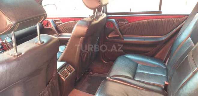 Mercedes E 430 1998, 335,000 km - 4.3 л - Bakı