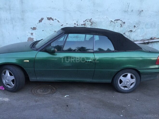 Opel Astra 1996, 266,500 km - 2.0 л - Bakı