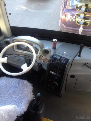 Isuzu  2011, 20,000 km - 5.4 л - Bakı