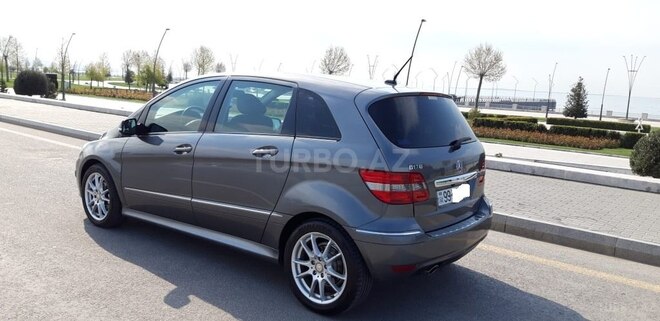 Mercedes B 170 2008, 60,000 km - 1.7 л - Bakı