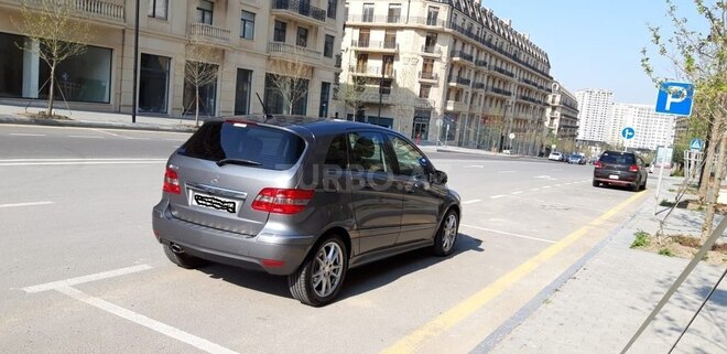 Mercedes B 170 2008, 60,000 km - 1.7 л - Bakı