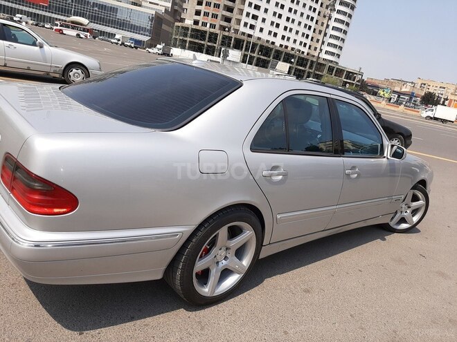 Mercedes E 200 2000, 298,226 km - 2.0 l - Bakı
