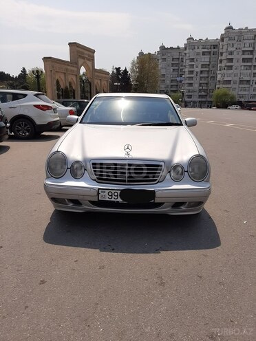 Mercedes E 200 2000, 298,226 km - 2.0 l - Bakı