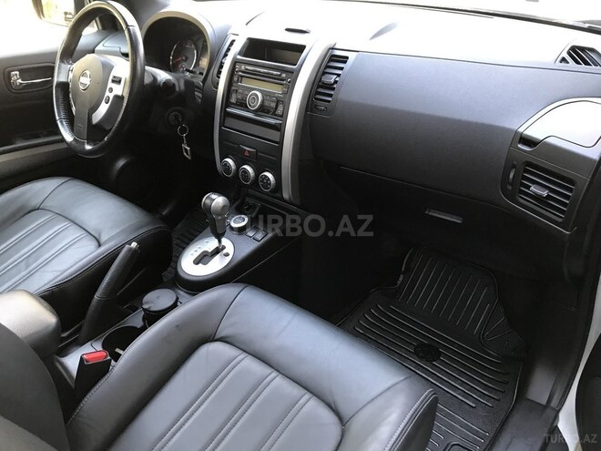 Nissan X-Trail 2012, 97,000 km - 2.5 l - Bakı