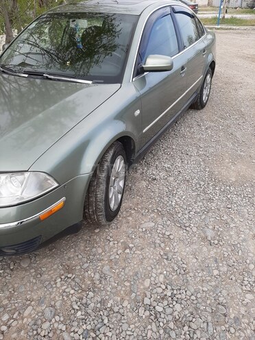 Volkswagen Passat 2002, 308,000 km - 2.0 л - Bakı