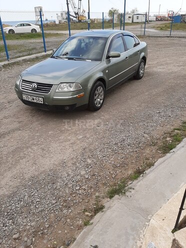 Volkswagen Passat 2002, 308,000 km - 2.0 л - Bakı