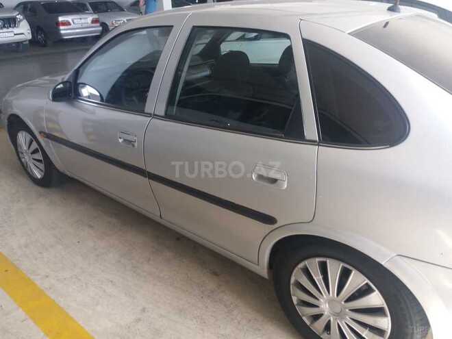 Opel Vectra 1998, 220,000 km - 1.6 l - Bakı