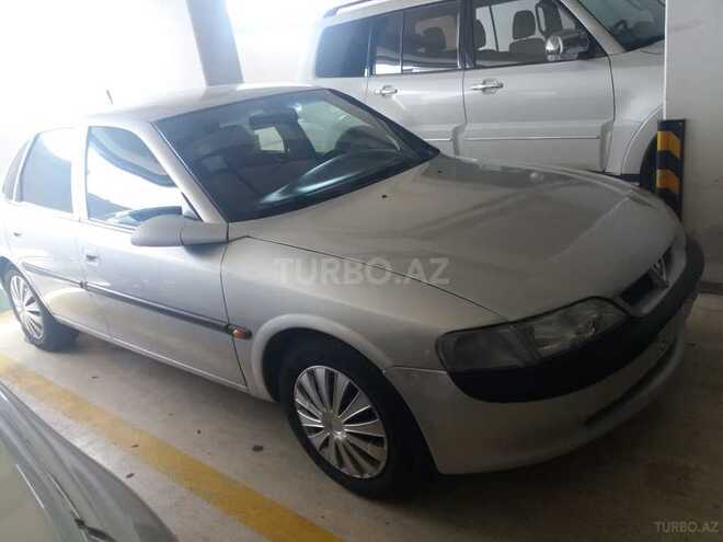 Opel Vectra 1998, 220,000 km - 1.6 l - Bakı