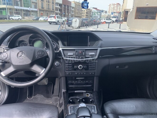 Mercedes E 350 2010, 180,000 km - 3.5 l - Bakı