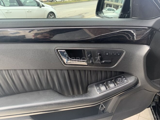 Mercedes E 350 2010, 180,000 km - 3.5 l - Bakı