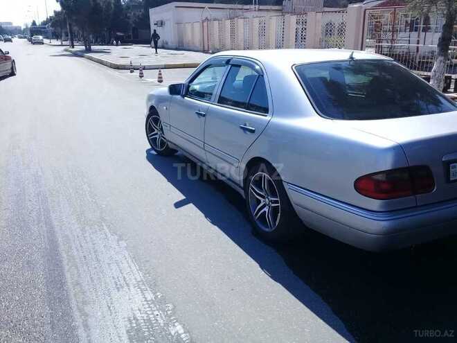 Mercedes E 230 1997, 350,000 km - 2.3 l - Sumqayıt