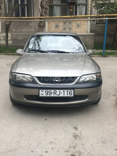 Opel Vectra 1996, 283,300 km - 1.8 л - Bakı