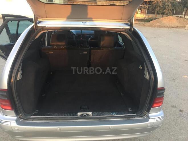 Mercedes E 220 2001, 304,600 km - 2.2 l - Bakı