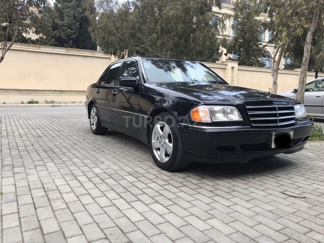 Mercedes C 280 1999, 233,000 km - 2.8 l - Bakı