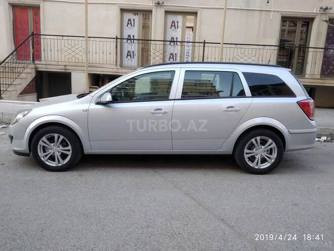Opel Astra 2006, 204,000 km - 1.3 л - Bakı