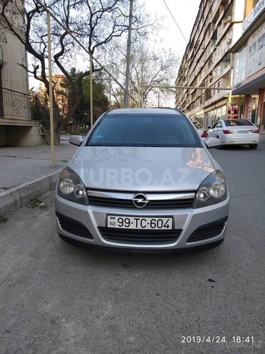 Opel Astra 2006, 204,000 km - 1.3 л - Bakı