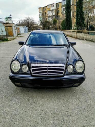 Mercedes E 320 1998, 412,000 km - 3.2 l - Bakı
