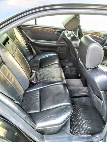 Mercedes E 320 1998, 412,000 km - 3.2 l - Bakı