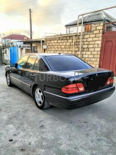 Mercedes E 320 1998, 412,000 km - 3.2 l - Bakı