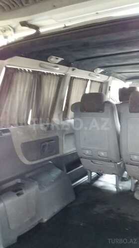 Mercedes Vito 2000, 510,000 km - 2.2 л - Yevlax