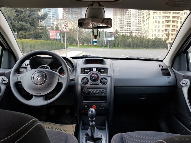 Renault Megane 2005, 180,000 km - 1.5 l - Bakı