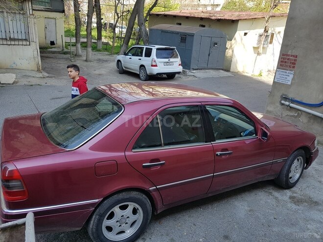 Mercedes C 220 1993, 350,000 km - 2.2 l - Bakı