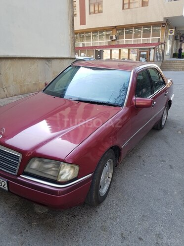 Mercedes C 220 1993, 350,000 km - 2.2 l - Bakı