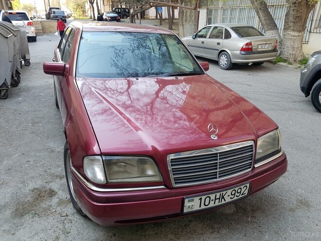 Mercedes C 220 1993, 350,000 km - 2.2 l - Bakı