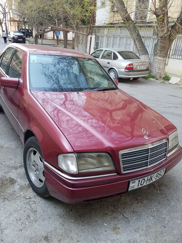 Mercedes C 220 1993, 350,000 km - 2.2 l - Bakı