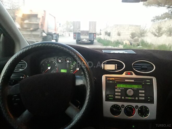 Ford Focus 2006, 250,000 km - 1.6 l - Bakı