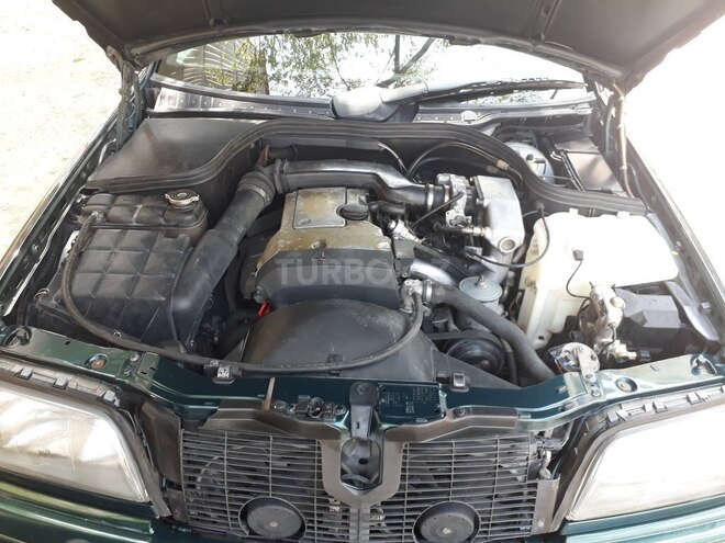 Mercedes C 180 1995, 286,353 km - 1.8 l - Bakı